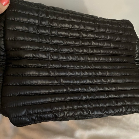 Michael Kors Winnie Quilted Nylon Black Large Tote 35TOUW4T3C - Picture 11 of 12